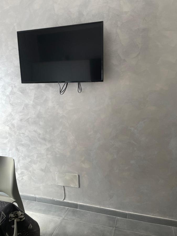 Ferienwohnung Orchidea Civitavecchia Exterior foto